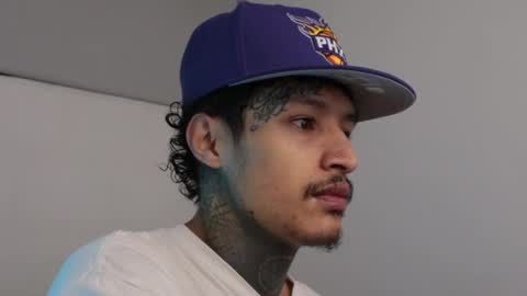 - trieone online show from February 28, 2025, 4:54 am