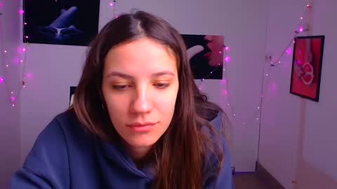 Snapshot of triniti_love chatting on December 2, 2024, 7:14 am Trinity online show from December 2, 2024, 7:14 am