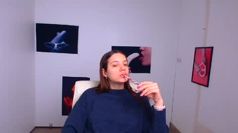 Snapshot of triniti_love chatting on December 30, 2024, 6:31 am Trinity online show from December 30, 2024, 6:31 am