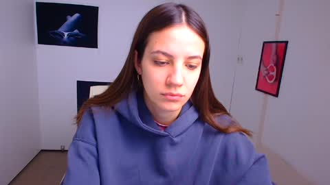 Snapshot of triniti_love chatting on January 3, 2025, 6:33 am Trinity online show from January 3, 2025, 6:33 am