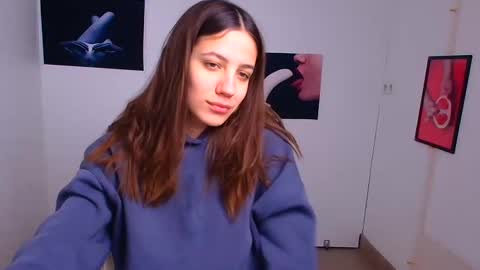 Snapshot of triniti_love chatting on January 5, 2025, 6:46 am Trinity online show from January 5, 2025, 6:46 am