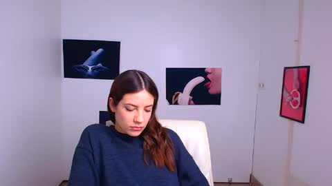 Snapshot of triniti_love chatting on January 12, 2025, 6:17 am Trinity online show from January 12, 2025, 6:17 am