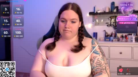 Tina online show from December 4, 2024, 3:32 pm