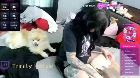 Trin Kat pet online show from September 26, 2025, 8:02 pm