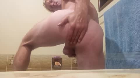 trip086 online show from April 17, 2026, 7:11 am