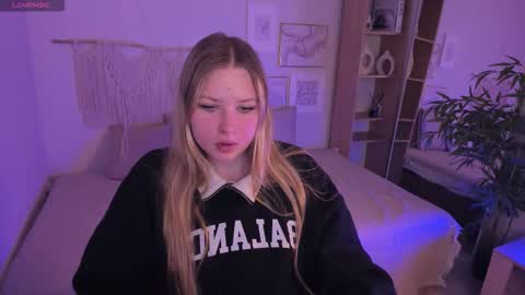 Tasya online show from November 5, 2025, 1:00 pm