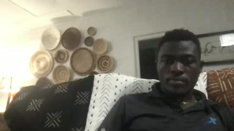 Snapshot of trisboo5 chatting on December 12, 2024, 6:42 pm Trisboo5 online show from December 12, 2024, 6:42 pm