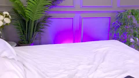 trisha_winslet online show from October 6, 2025, 8:45 am