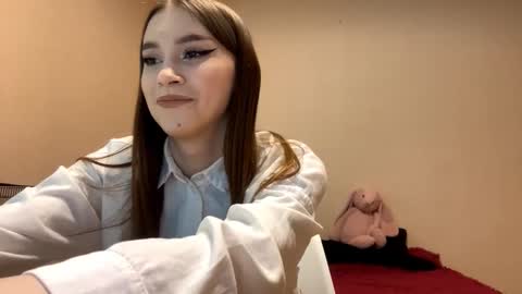 Snapshot of trishaawbrey chatting on October 30, 2025, 4:08 pm Ur Trisha online show from October 30, 2025, 4:08 pm