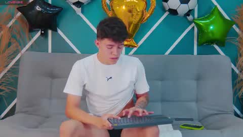 Snapshot of trisstan_kane chatting on July 23, 2026, 12:25 pm trisstan_kane online show from July 23, 2026, 12:25 pm