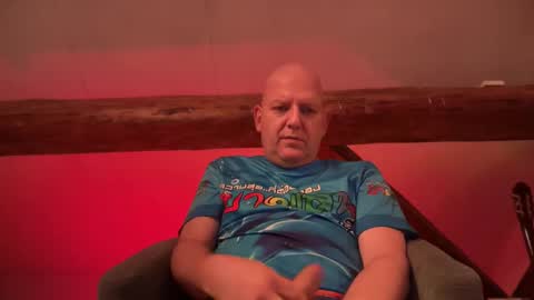 Triton online show from April 9, 2026, 3:28 am