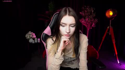 trix_void online show from February 21, 2026, 11:55 am