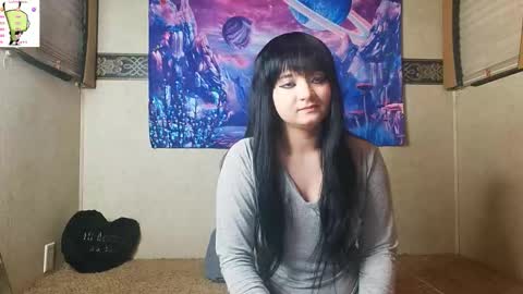 trixiedoescamcam online show from March 25, 2026, 1:11 am