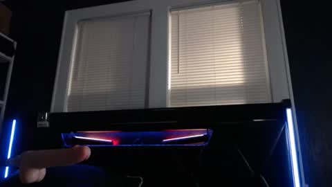 Trmdstrong online show from October 20, 2025, 4:35 am