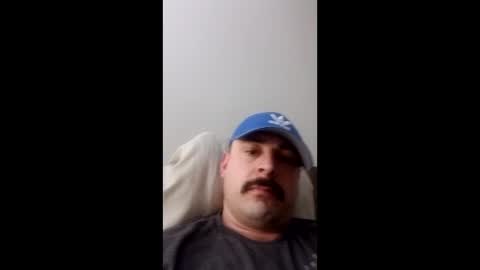 Snapshot of trophyd3 chatting on June 2, 2026, 2:35 am trophyd3 online show from June 2, 2026, 2:35 am