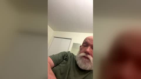 troy49 online show from January 7, 2026, 5:43 am