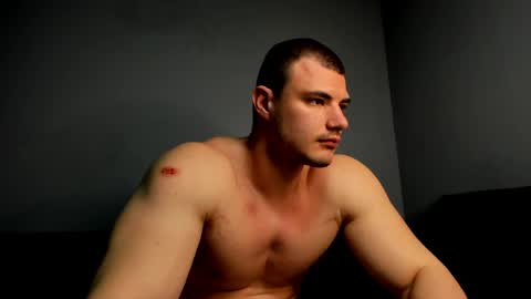 Snapshot of troy_bigtitan chatting on April 25, 2026, 1:41 pm Troy online show from April 25, 2026, 1:41 pm