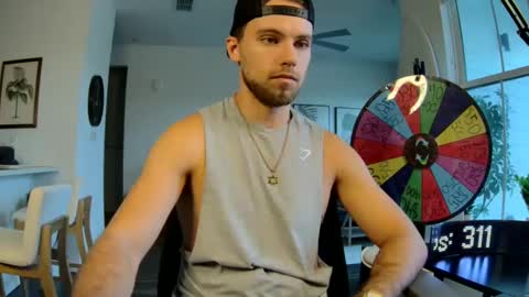 Snapshot of troy_greenxo chatting on September 16, 2025, 9:05 pm Troy Green online show from September 16, 2025, 9:05 pm