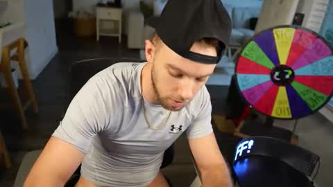 Snapshot of troy_greenxo chatting on March 16, 2026, 9:52 pm Troy Green online show from March 16, 2026, 9:52 pm