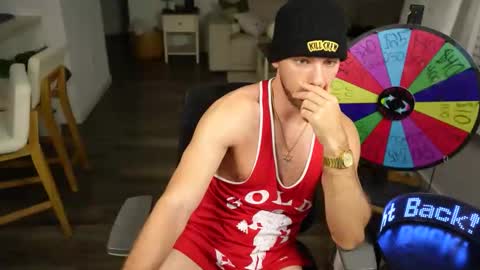 Snapshot of troy_greenxo chatting on April 6, 2026, 5:30 am Troy Green online show from April 6, 2026, 5:30 am