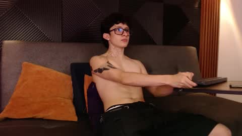 Troy online show from March 10, 2025, 8:56 pm