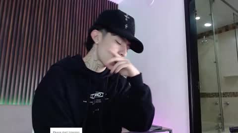 Troy online show from October 13, 2025, 7:03 pm