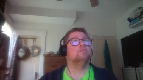 HandicappedLaugher online show from October 4, 2025, 12:58 pm