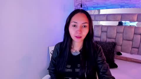  online show from December 18, 2024, 12:07 pm