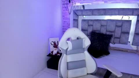   online show from December 28, 2024, 12:03 pm