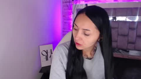   online show from February 11, 2025, 12:16 pm