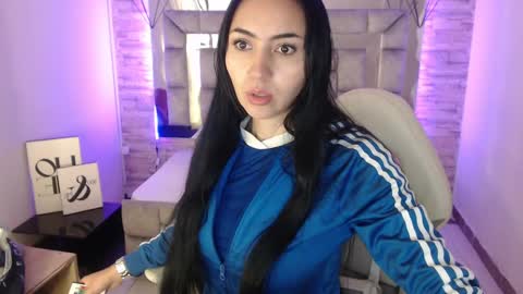   online show from February 20, 2025, 11:53 am