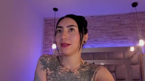   online show from March 11, 2025, 2:40 pm