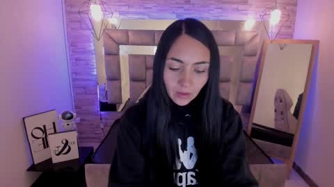   online show from March 12, 2025, 11:53 am
