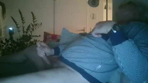 trukturk online show from February 26, 2025, 9:16 pm