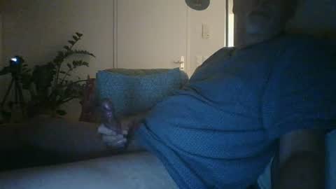 Snapshot of trukturk chatting on July 25, 2026, 10:51 pm trukturk online show from July 25, 2026, 10:51 pm