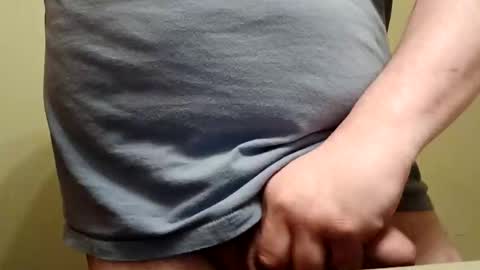 Snapshot of trukytom6969 chatting on February 28, 2026, 5:30 am trukytom6969 online show from February 28, 2026, 5:30 am