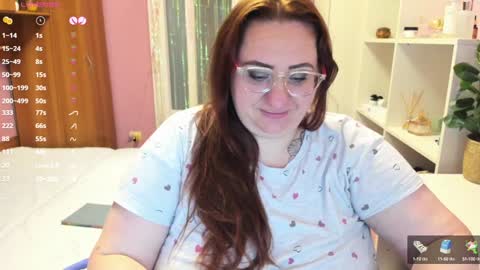 Adelle online show from February 2, 2025, 3:39 pm