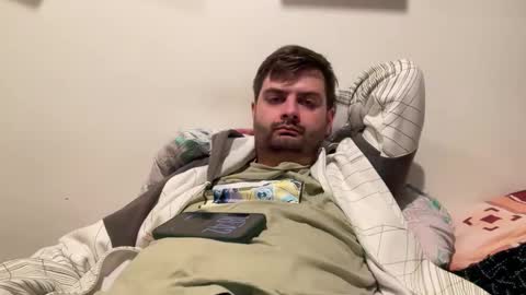 Snapshot of trustmelove chatting on December 19, 2025, 5:42 pm Trustmelove online show from December 19, 2025, 5:42 pm