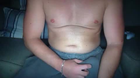 Snapshot of tryingthisoutfirsttime chatting on April 4, 2026, 4:33 am tryingthisoutfirsttime online show from April 4, 2026, 4:33 am