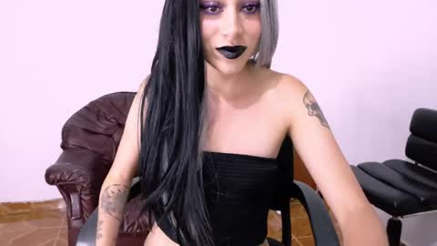 Snapshot of tryp666 chatting on May 12, 2026, 1:14 am Cait online show from May 12, 2026, 1:14 am