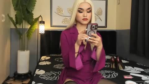 Saskia online show from January 7, 2025, 7:10 am