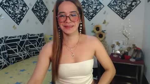 akesha online show from February 18, 2025, 9:31 pm