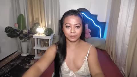 tsamandaxxx online show from January 18, 2025, 11:55 pm