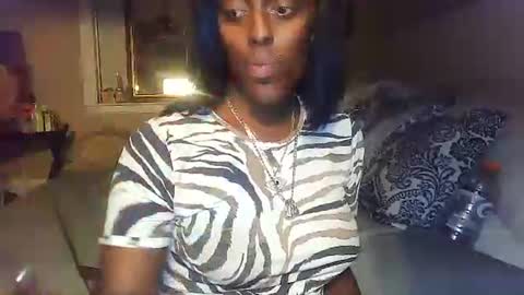 Amber White online show from November 19, 2025, 3:06 am