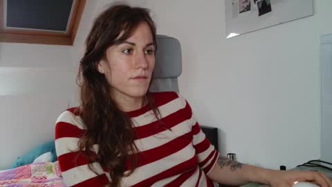 Snapshot of tsbubbles760 chatting on November 3, 2025, 12:17 pm TSBubbles online show from November 3, 2025, 12:17 pm