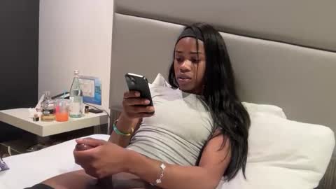 tskokosupreme online show from April 20, 2026, 12:41 pm