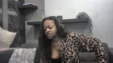 Lexi Longg online show from April 7, 2026, 2:28 pm