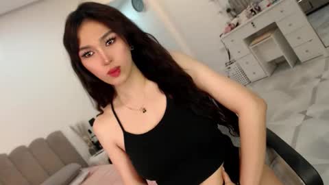 Snapshot of tslovemarie01 chatting on March 16, 2026, 6:39 am Love Marie online show from March 16, 2026, 6:39 am