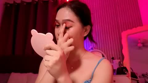 Bella Ratbu online show from October 2, 2025, 11:17 am