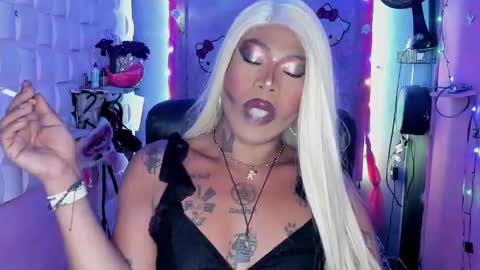 BellaRoxanna online show from December 13, 2024, 6:38 pm